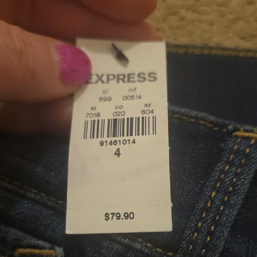 Express Cropped Legging - Picture 5 of 7